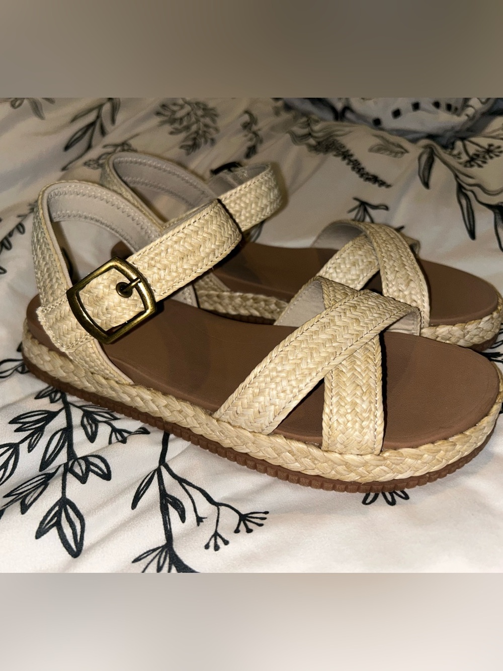 Bobs by Skechers Sandals in Natural Cream - Women size 9